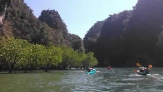 Escursioni in canoa a Phang-Nga