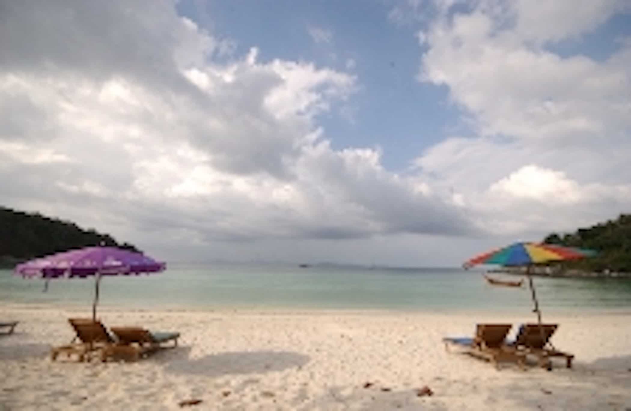 Spiaggia di Racha Yai