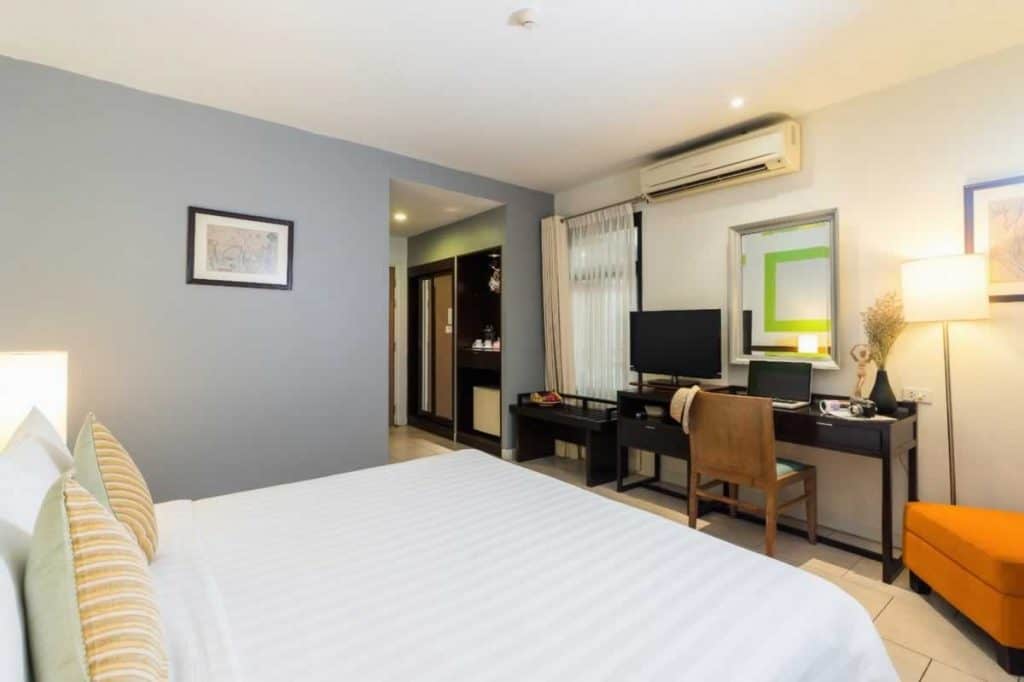 Bangkok Hotels - De Bangkok Camera Urban