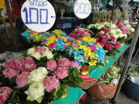 bangkok wat arun mercato fiori