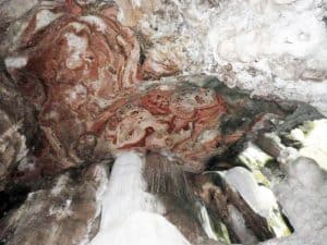 Grotta di pipistrelli all'interno di Koh Phee