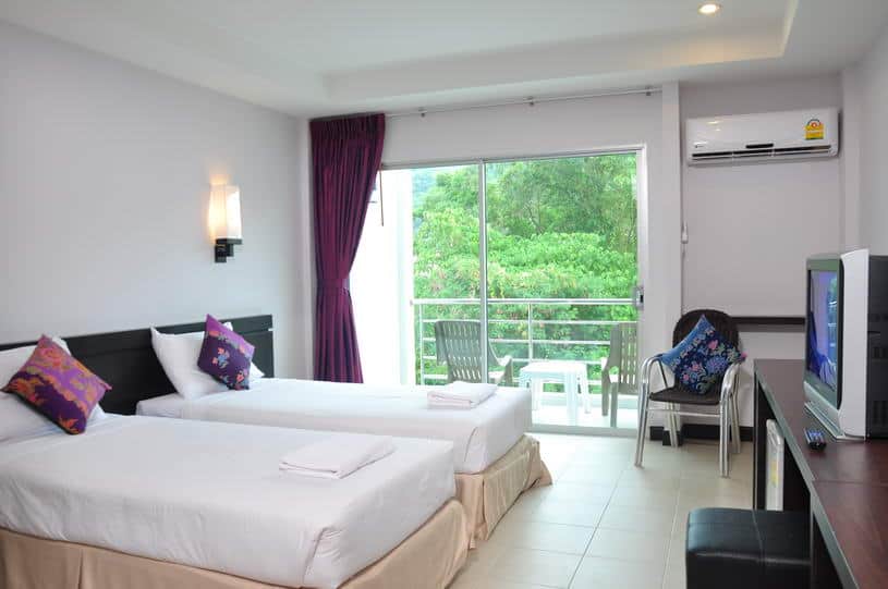 The Natural Resort - Camera